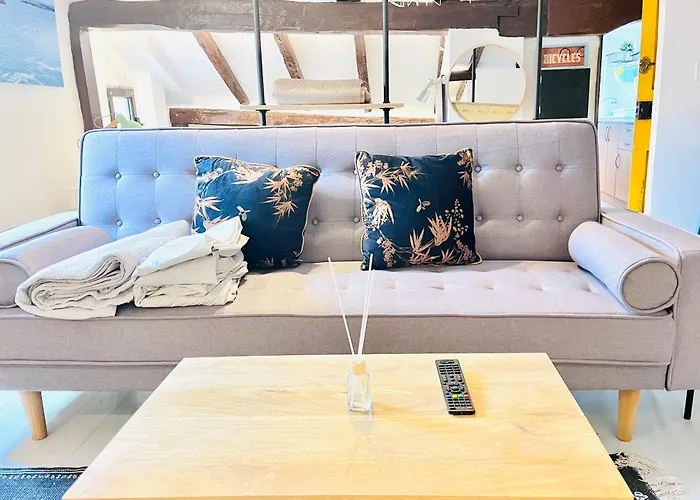 Loft Buhardilla En Perfecta Ubicacion Apartment *